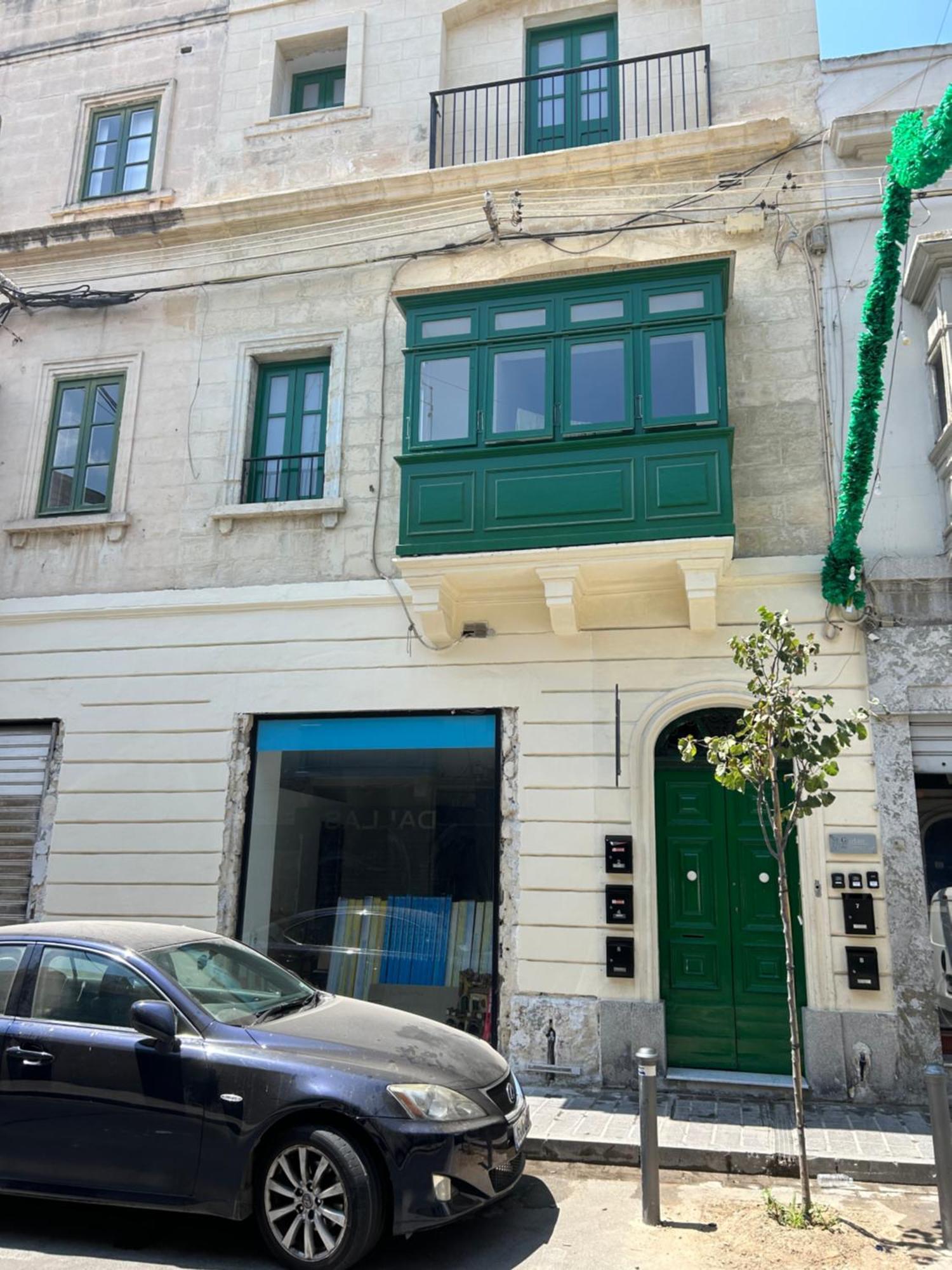 St Gaetans Studio Apartment 6A Hamrun Екстериор снимка