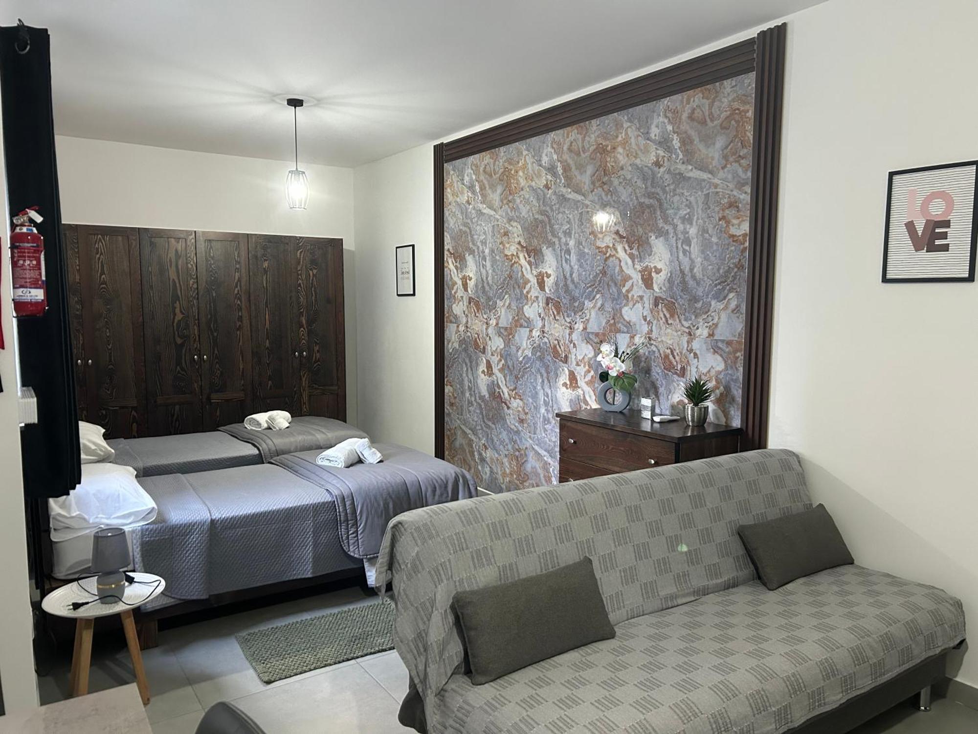 St Gaetans Studio Apartment 6A Hamrun Екстериор снимка
